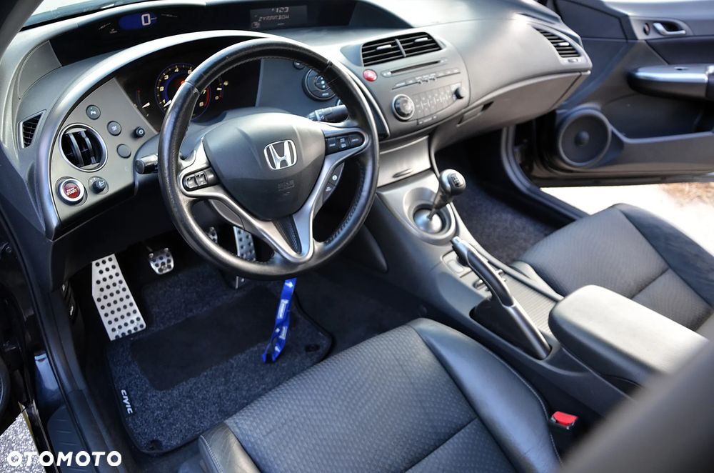 Honda Civic 1.8 Sport - 33