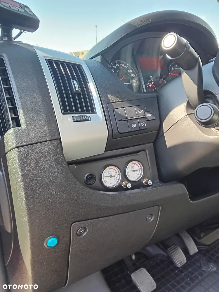 Fiat Ducato 2.3 180KM, LEDY, TEMPOMAT, I WŁAŚCICIEL,super stan! - 20