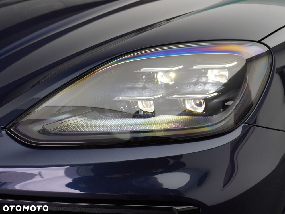 Porsche Cayenne E-Hybrid PHEV Black Edition - 10
