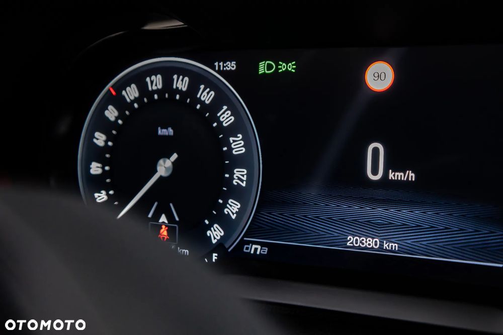 Alfa Romeo Giulia 2.0 Turbo 16V AT8-Q4 Veloce - 23