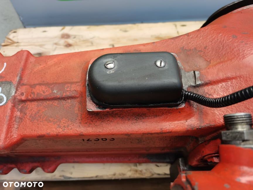 Środek mostu Manitou MLT 523 Carraro 26.16 - 14