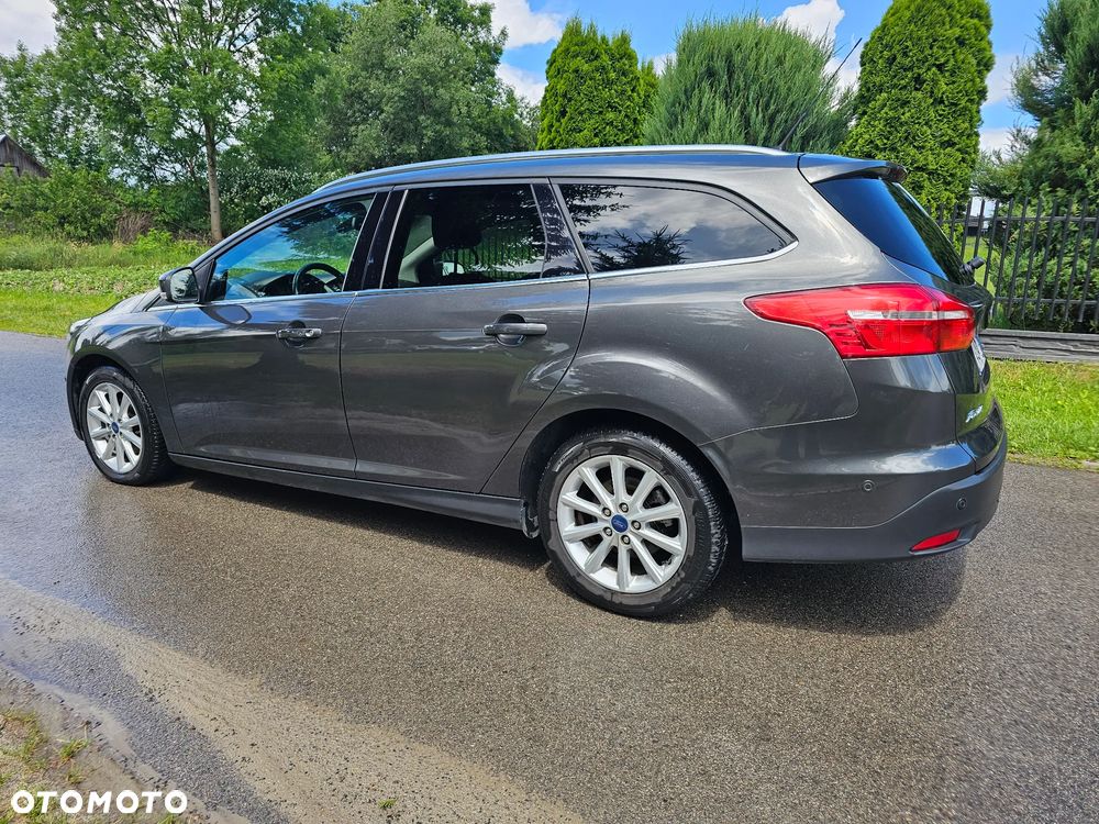 Ford Focus - 29