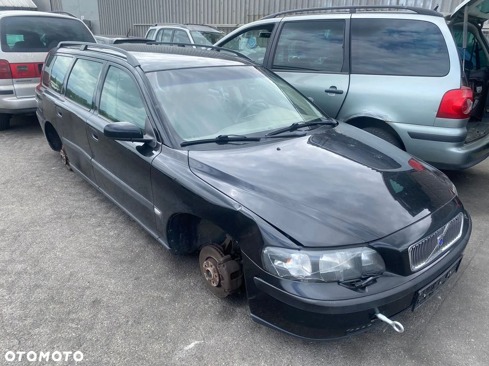 178 / Volvo V70 / Na Części - 1