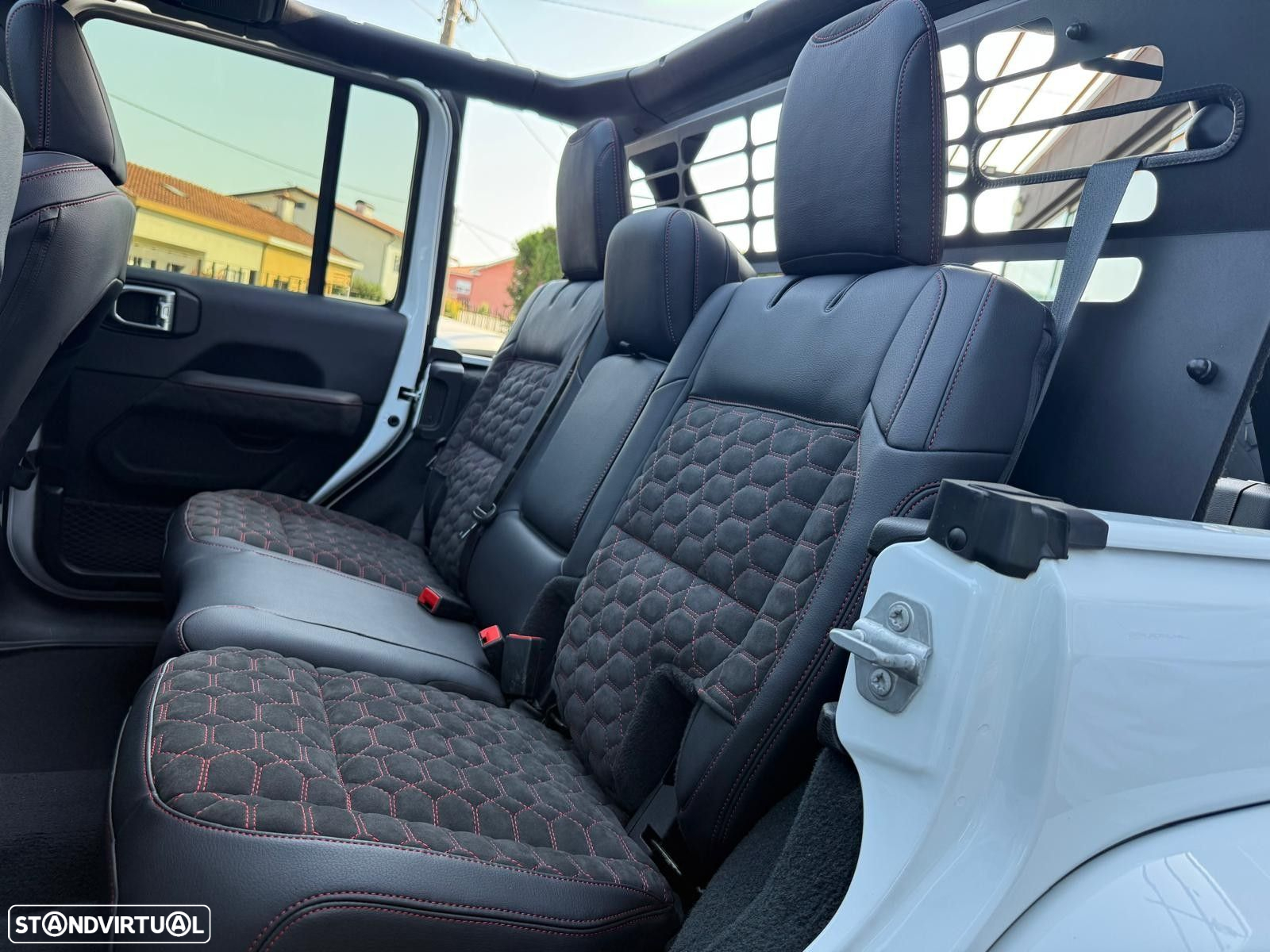 Jeep Wrangler Unlimited 2.2 CRD Night Eagle AT - 23