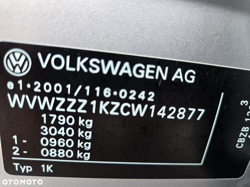 Volkswagen Golf 1.2 TSI Style - 15