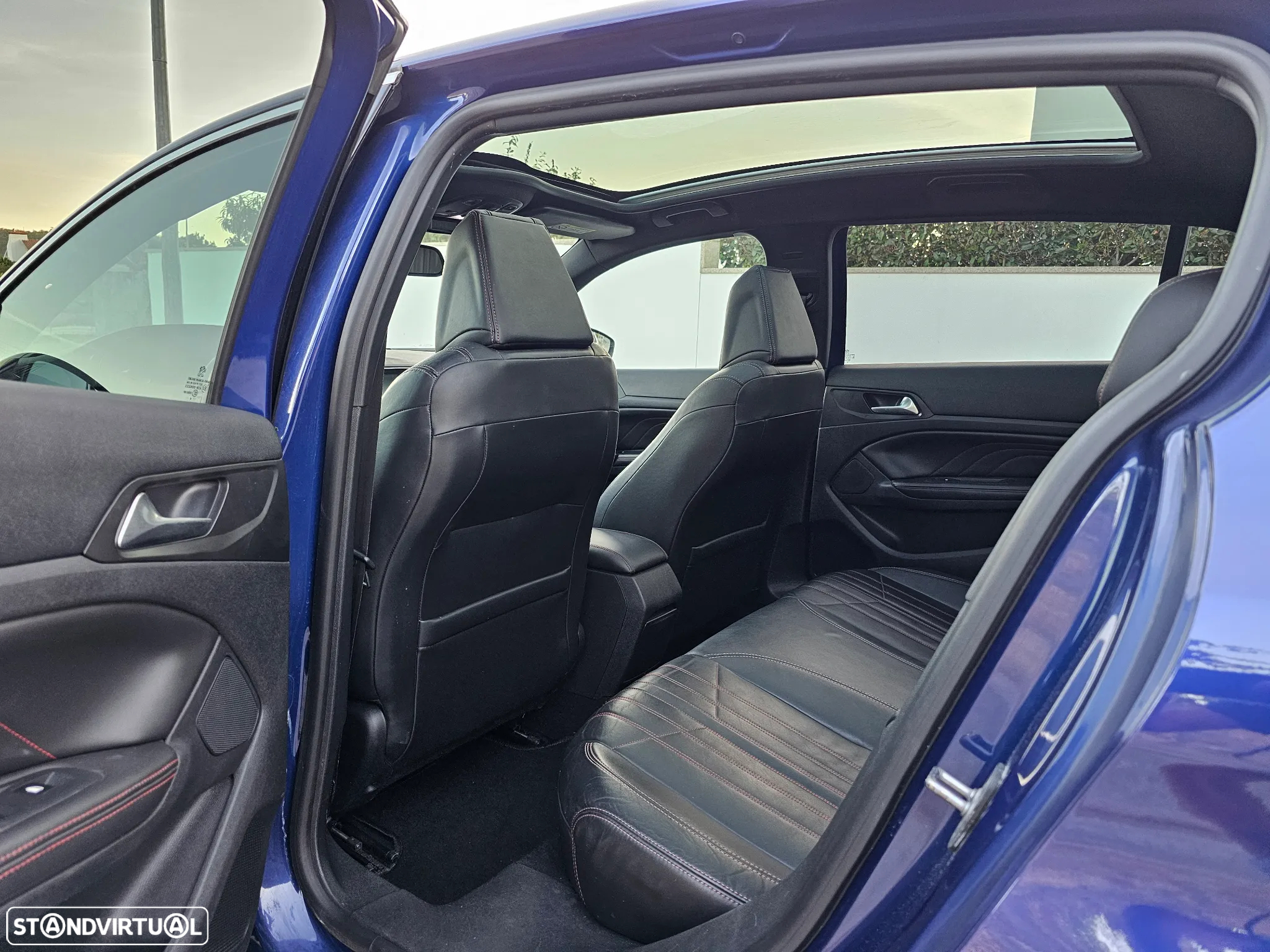 Peugeot 308 1.6 e-THP GT - 18