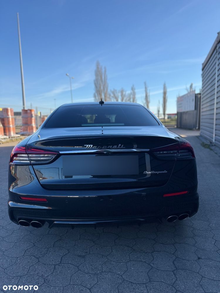 Maserati Quattroporte Modena - 10
