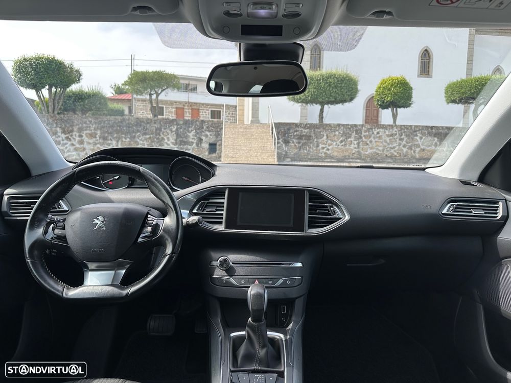 Peugeot 308 SW 1.6 BlueHDi Allure J18 EAT6 - 29