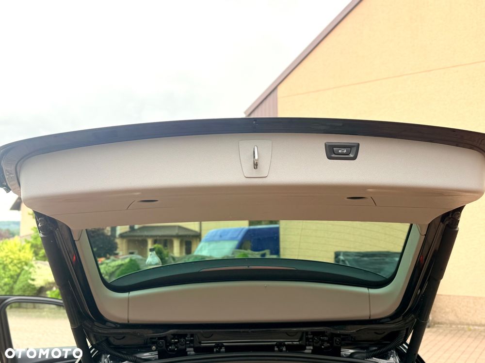 BMW Seria 3 320d - 24