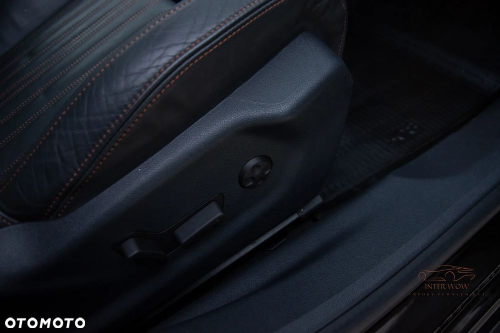 Peugeot 508 RXH Hybrid4 - 27