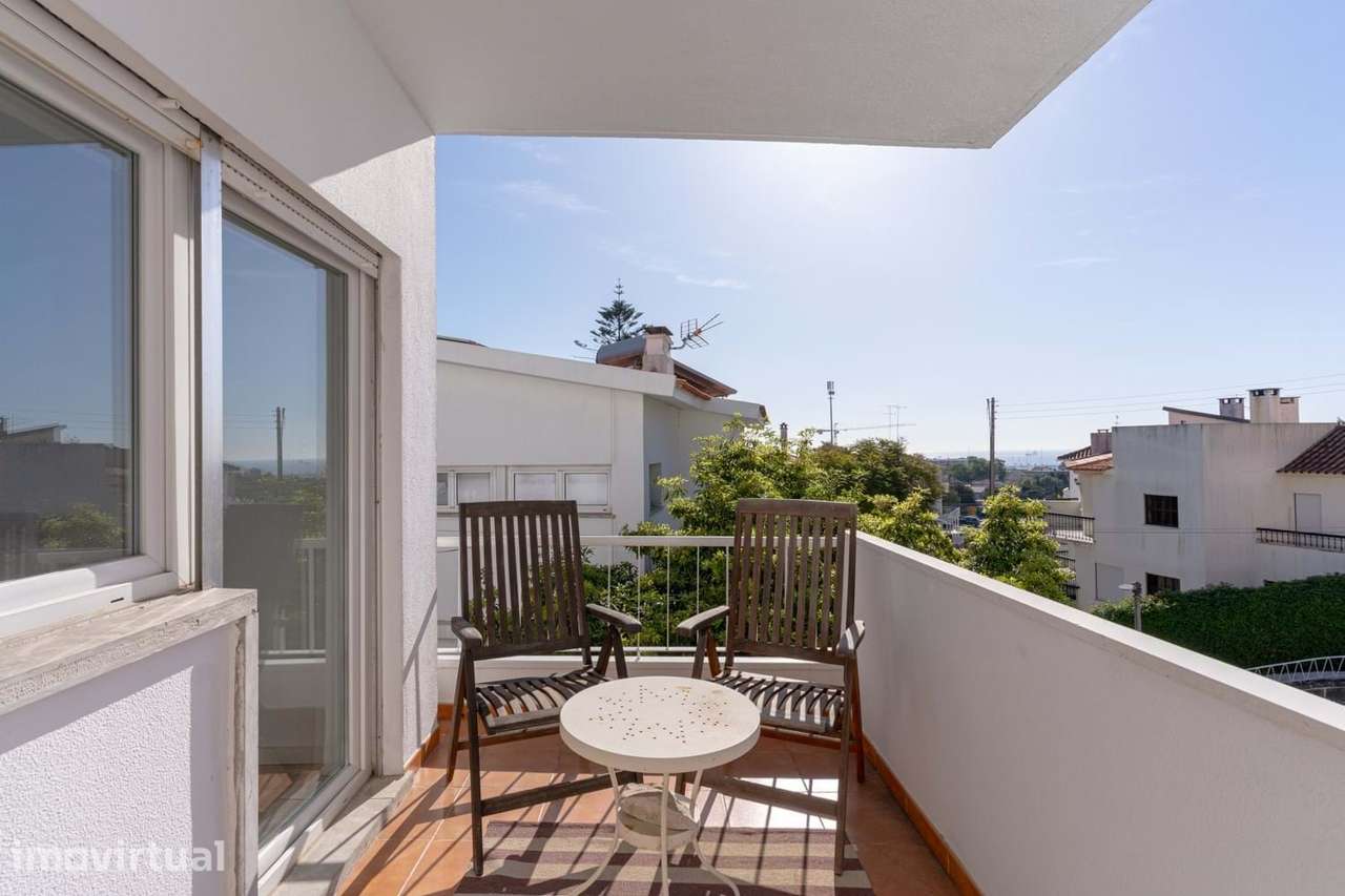 Moradia T3+1 com piscina | Centro de Cascais - Grande imagem: 3/49