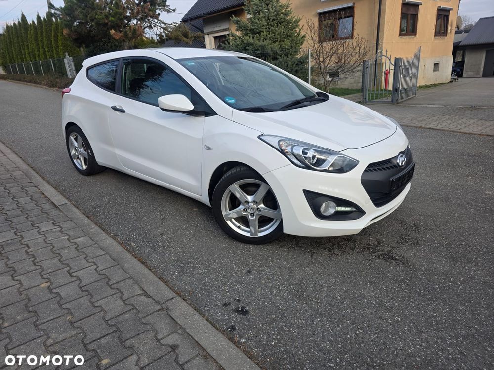 Hyundai i30 1.4 Fifa World Cup Edition - 29