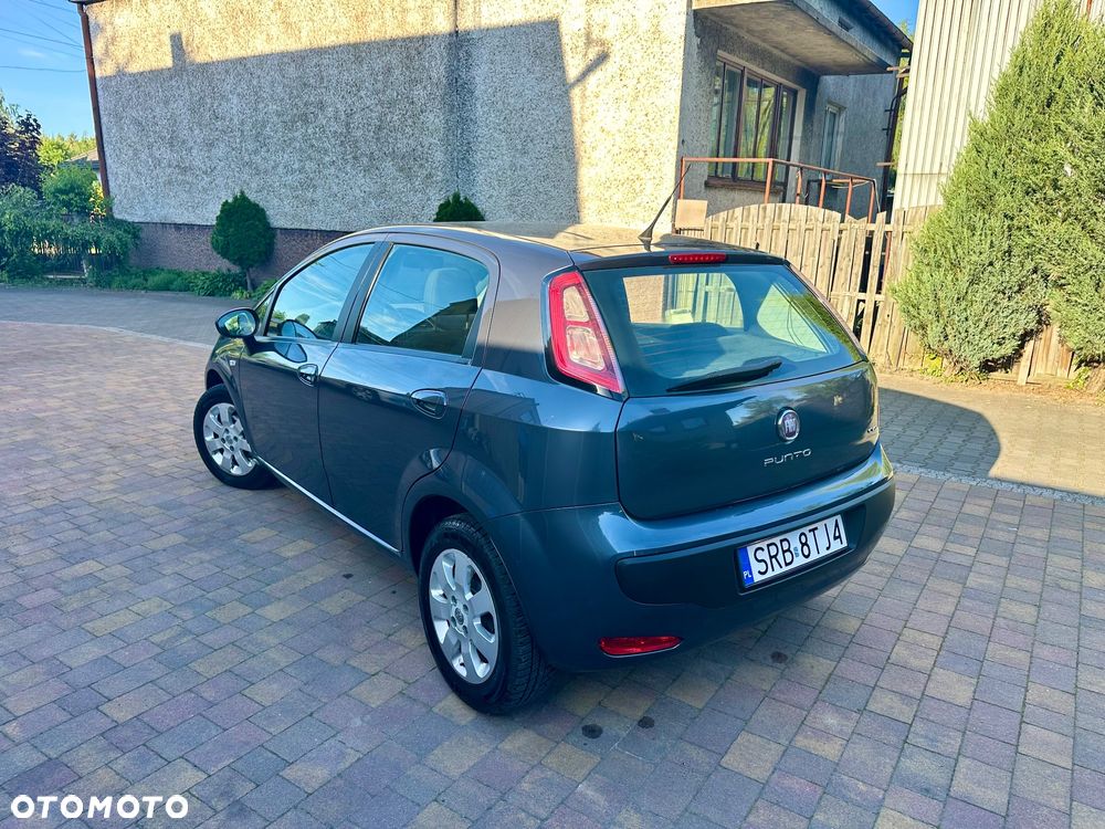 Fiat Punto Evo 1.4 8V Estiva Blue&Me Euro5 - 12