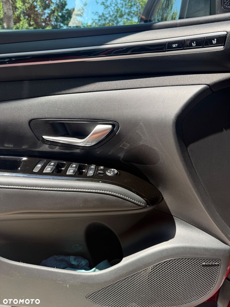 Hyundai Tucson 1.6 T-GDi 48V-Hybrid 4WD DCT N Line - 23