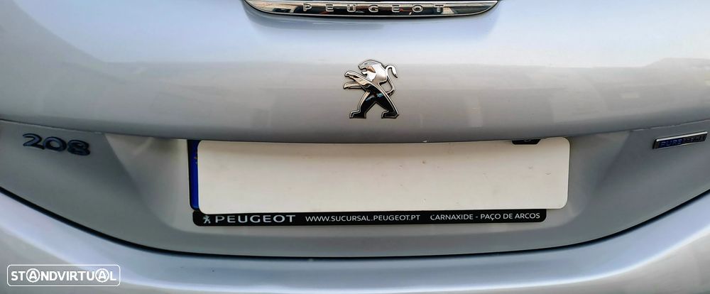 Peugeot 208 1.2 PureTech Style - 12
