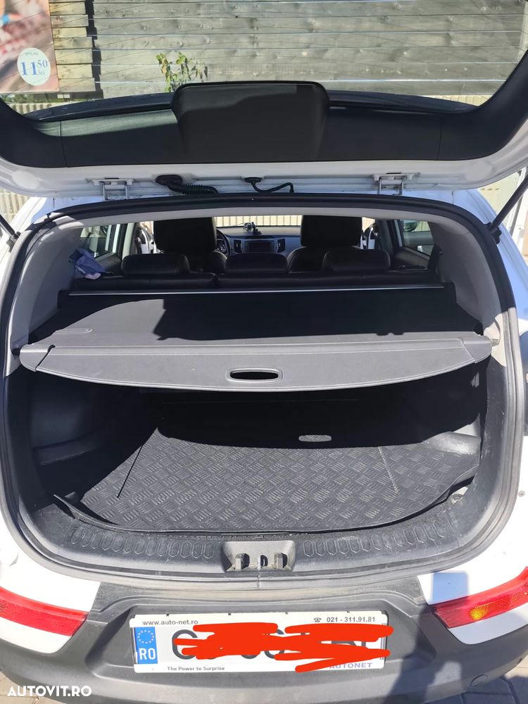 Kia Sportage 2.0 DSL 6AT 4x4 Style - 25