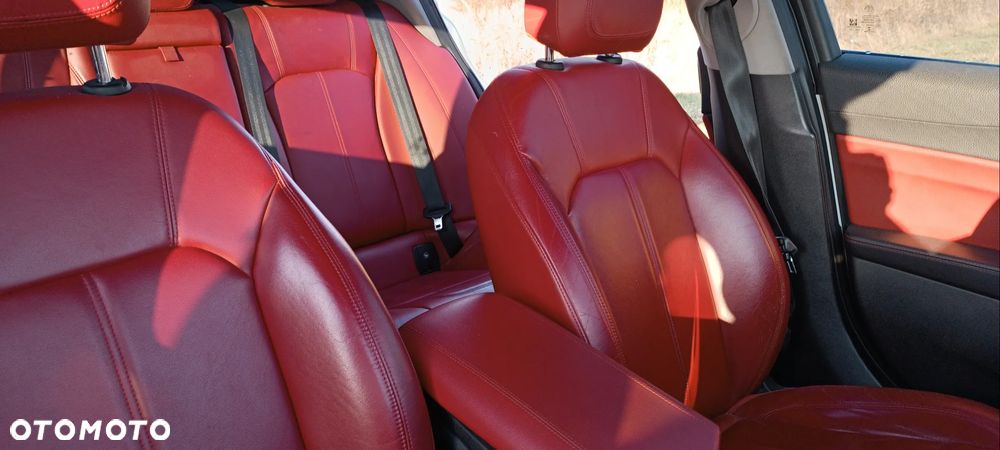 Alfa Romeo Giulia - 8