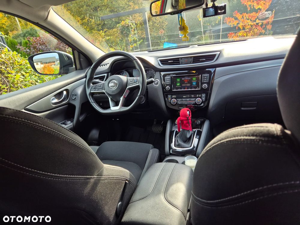 Nissan Qashqai 1.3 DIG-T Tekna DCT - 6