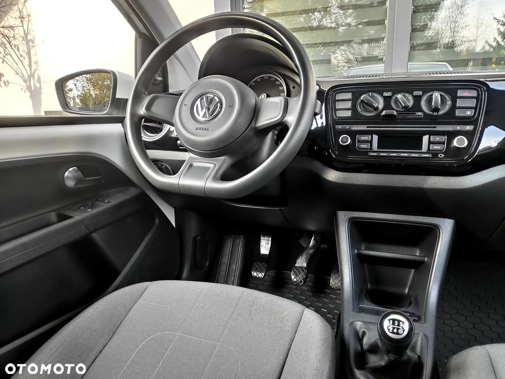 Volkswagen up! - 8