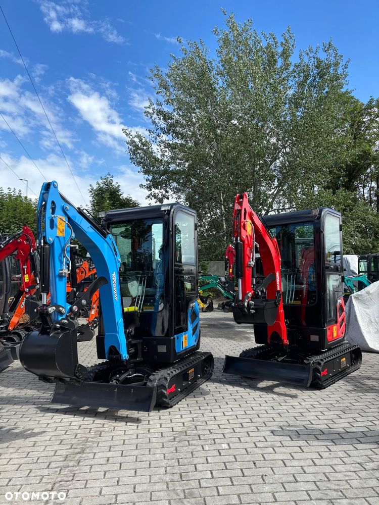 Kingway VIP15 1500kg Gąsienice 230mm Kciuk HYDRAULICZNY 25KM 3cyl DIESEL - 4