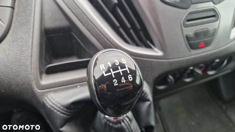 Ford transit custom - 11