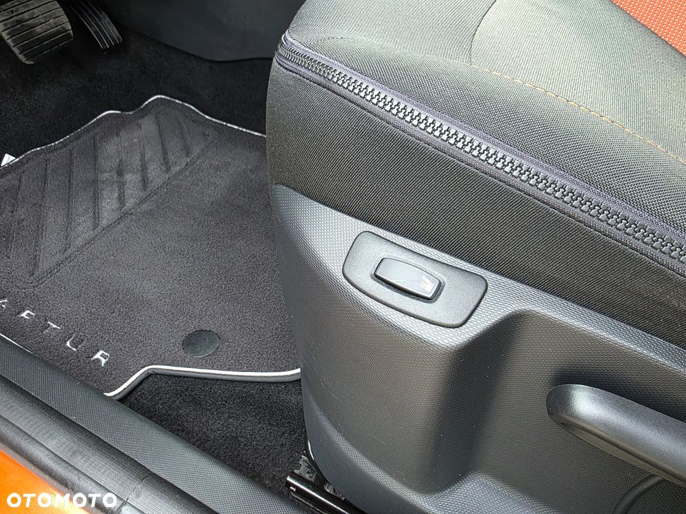 Renault Captur - 19