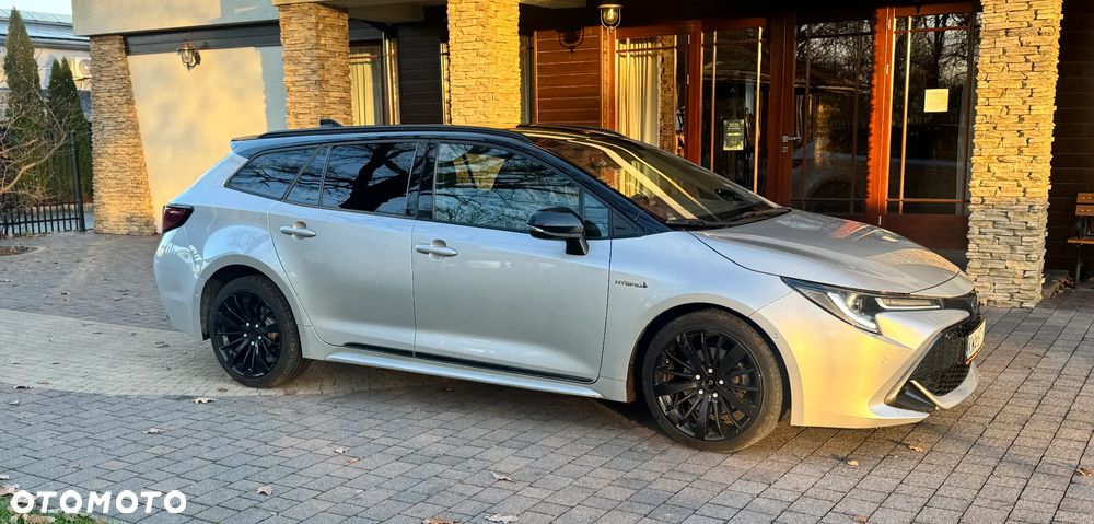 Toyota Corolla 2.0 Hybrid GR Sport Dynamic - 2