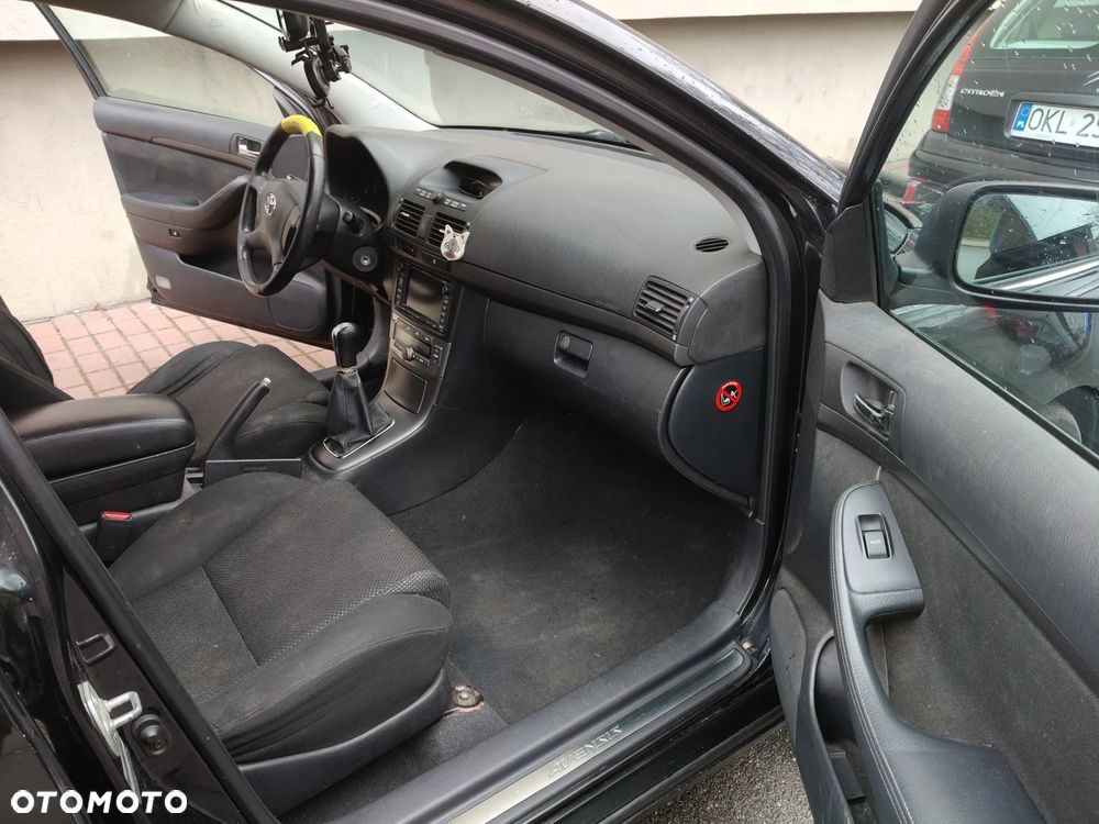 Toyota Avensis 1.8 VVT-i Combi - 3