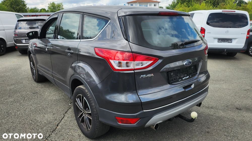 Ford Kuga - 35
