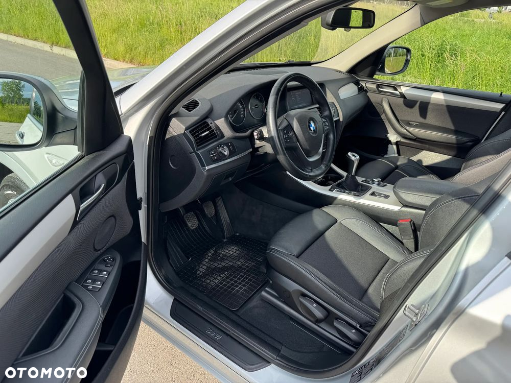 BMW X3 xDrive20d - 10