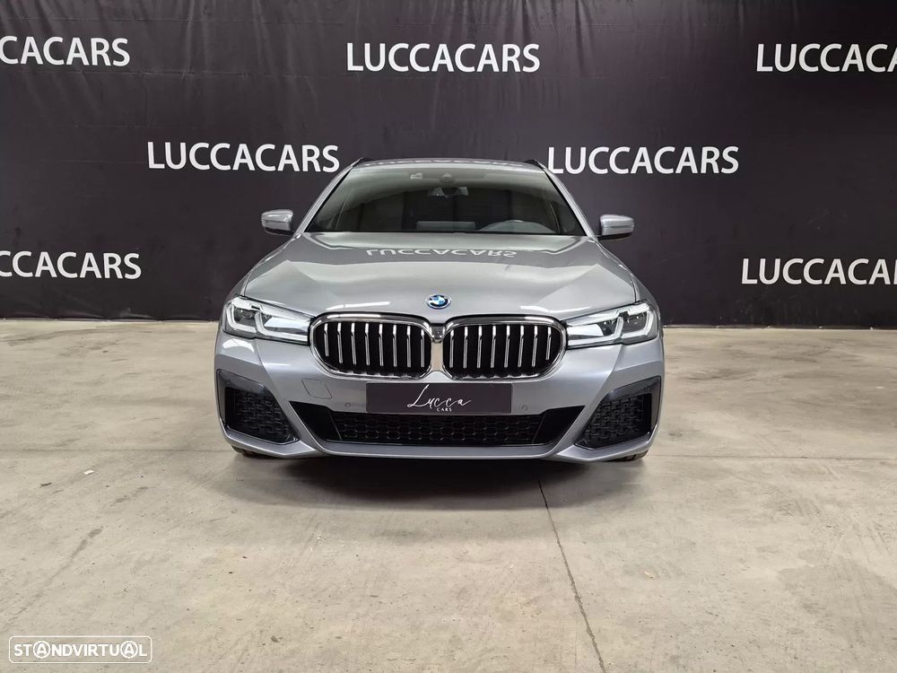 BMW 530 e Pack Desportivo M - 2