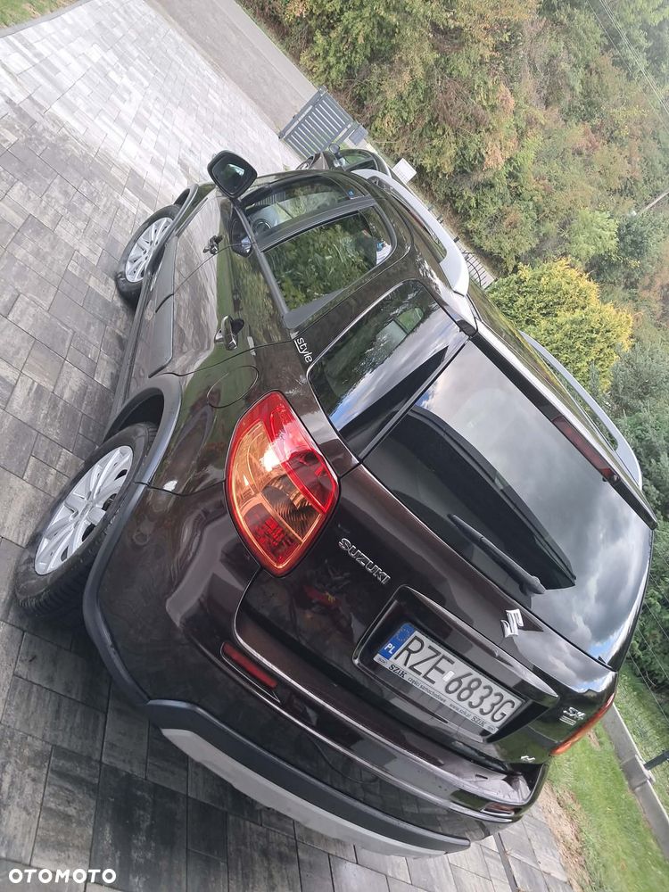 Suzuki SX4 Classic 1.6 VVT 4x4 Style - 6