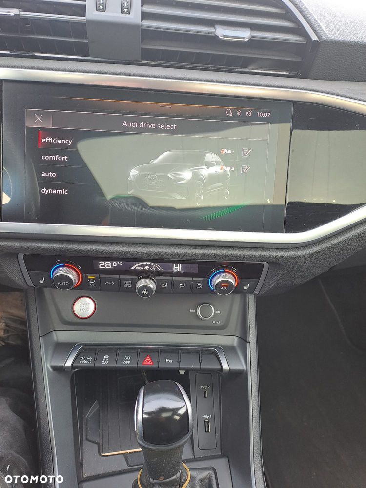 Audi RS Q3 2.5 TFSI quattro S tronic - 8