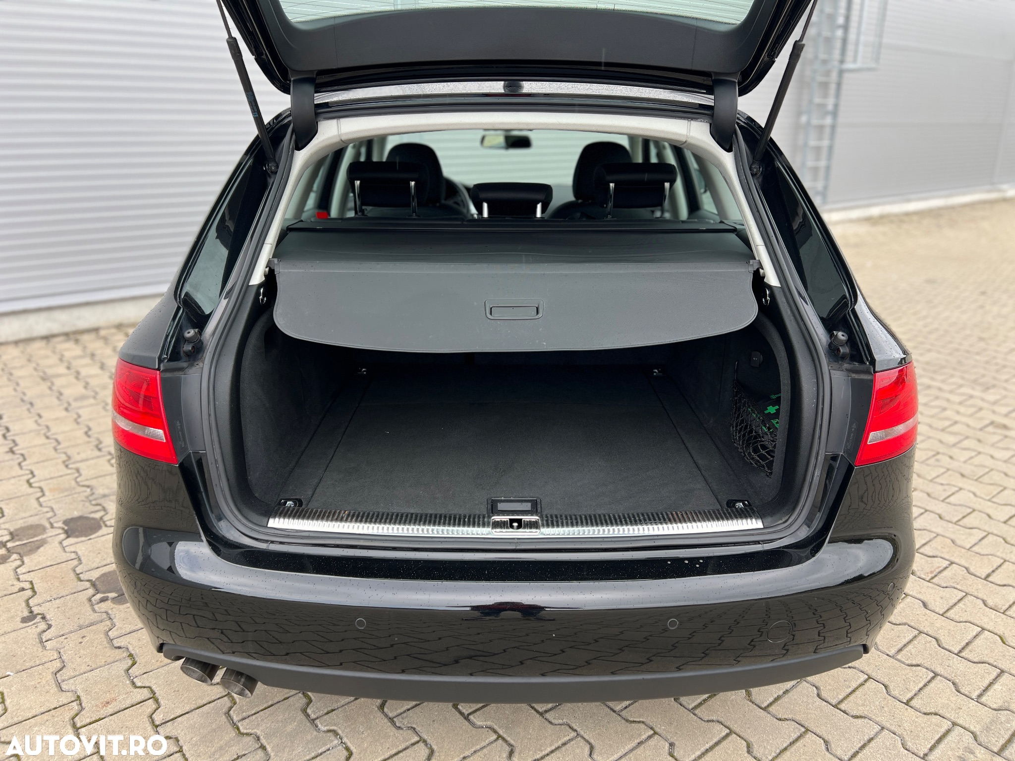 Audi A4 2.0 TDI Avant - 12