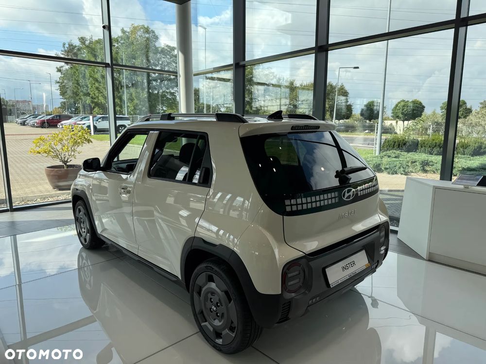 Hyundai Inster 49kWh Cross - 2