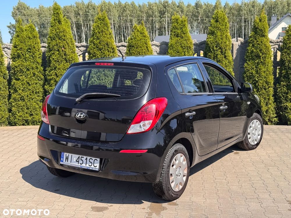 Hyundai i20 1.2 Trend - 8