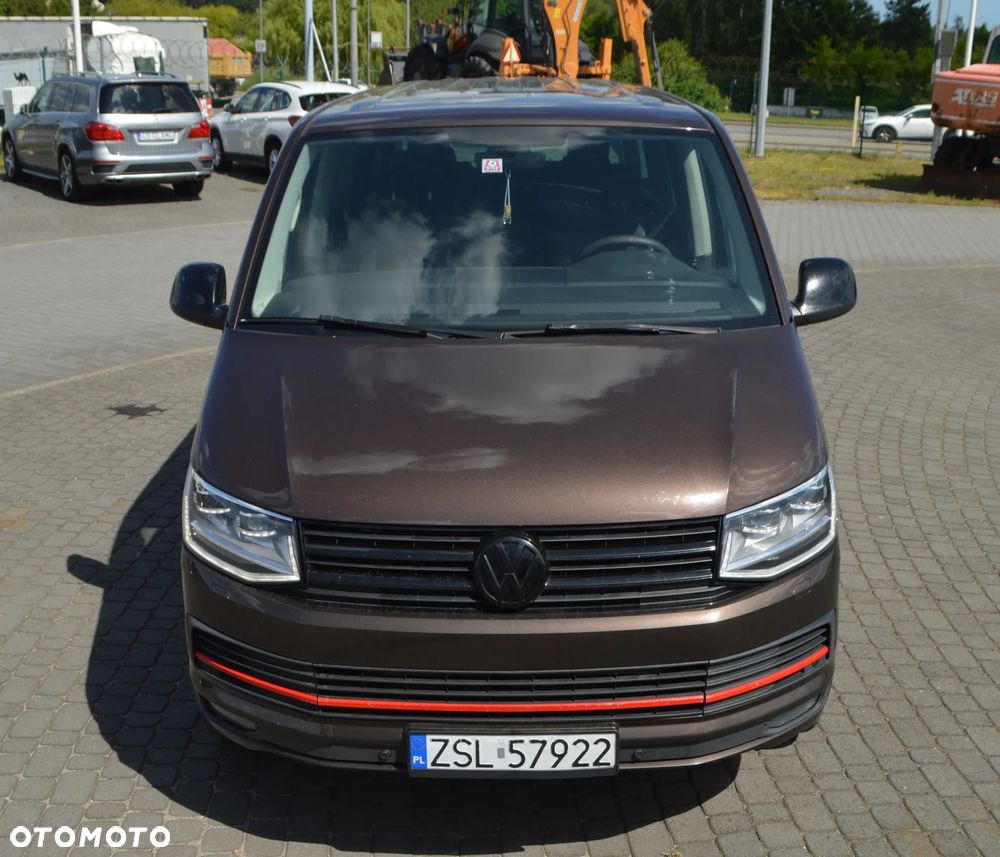 Volkswagen Multivan - 2