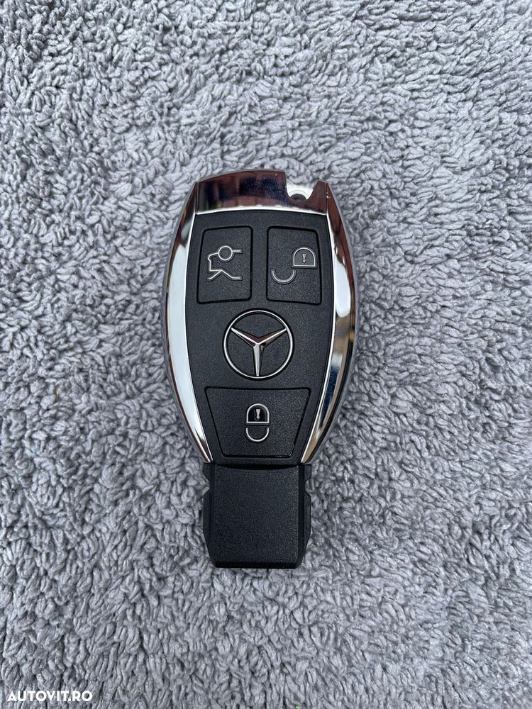 Carcasa cheie telecomanda Mercedes Benz 3 butoane model cromat - 4