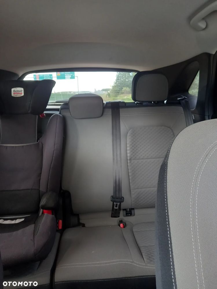 Ford Escape - 9