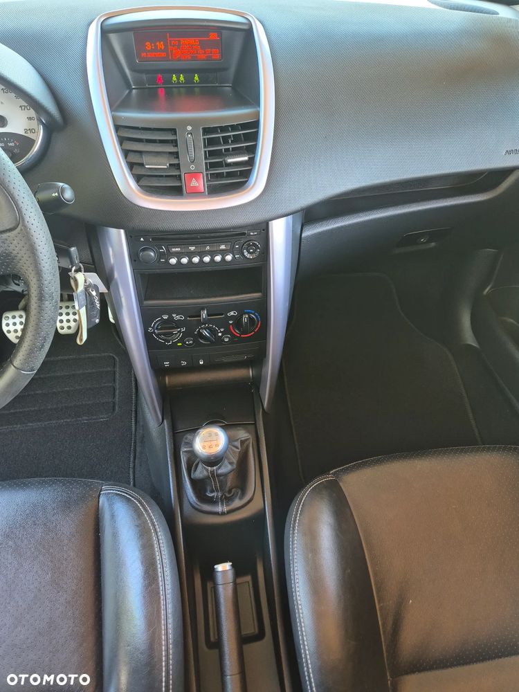 Peugeot 207 CC 120 VTi Premium - 11