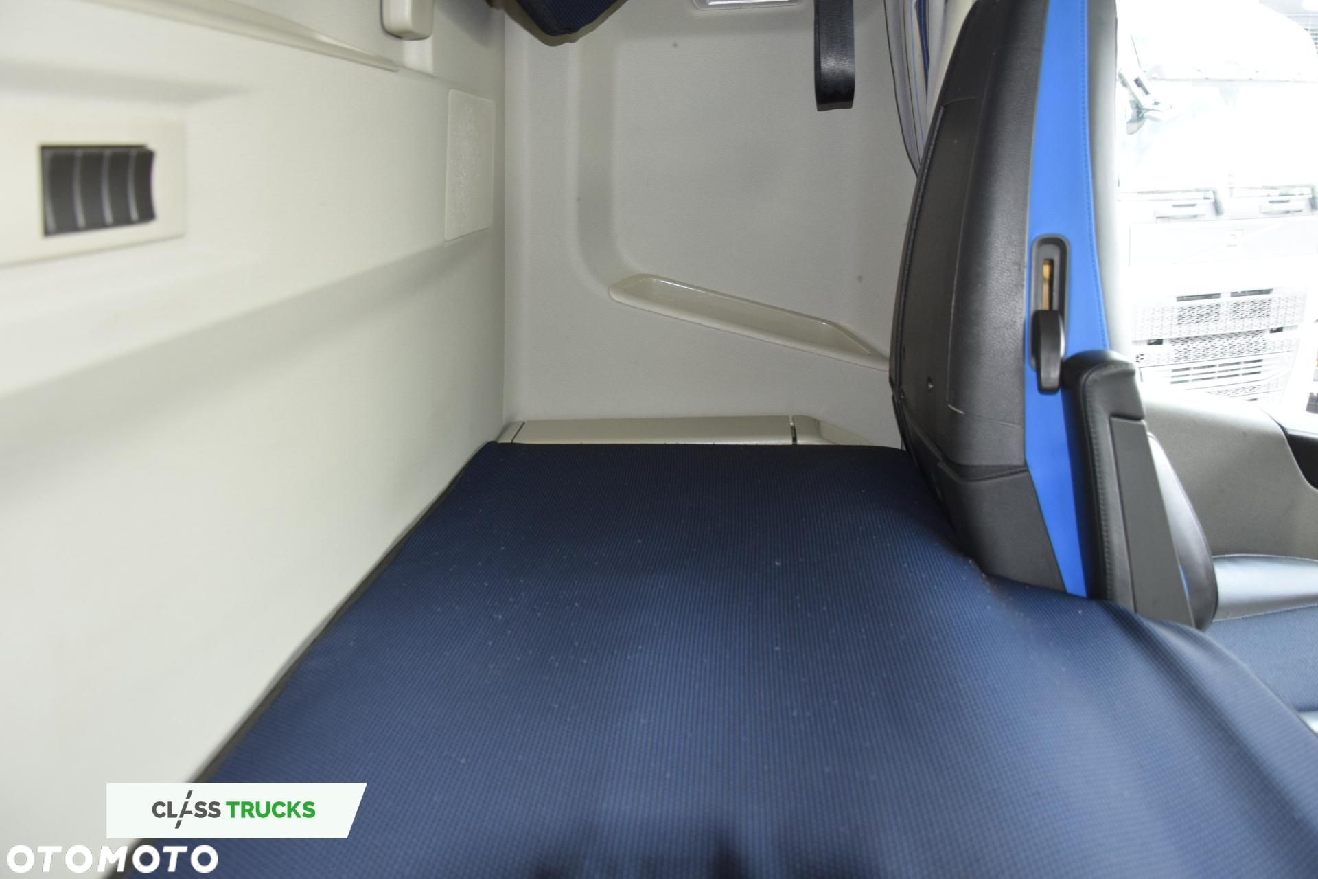 Volvo FH 500 Globetrotter XL - 12