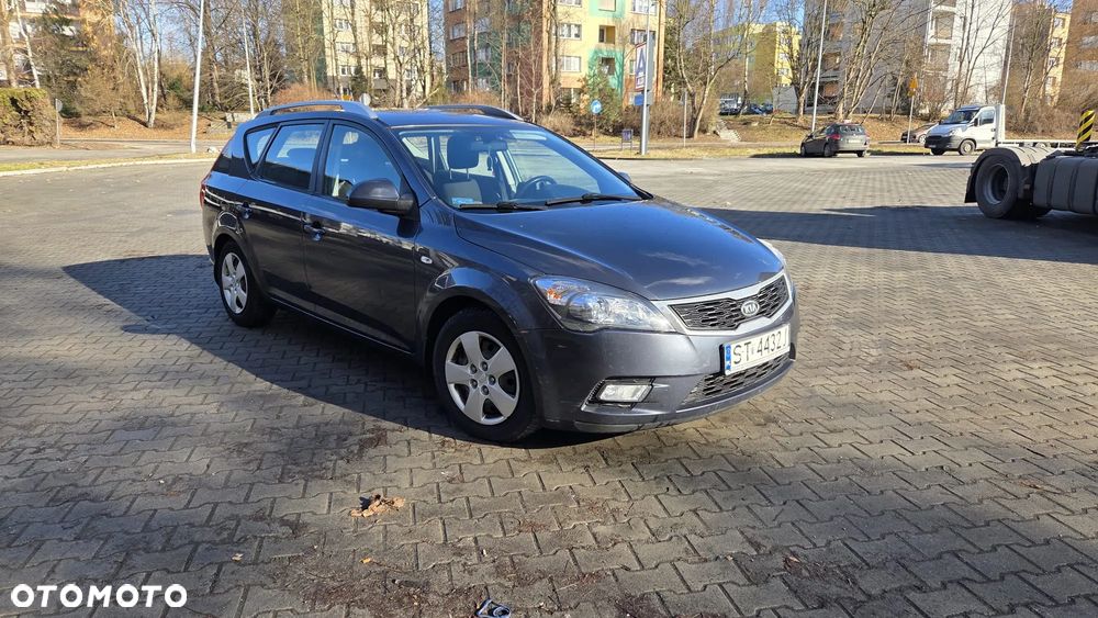 Kia Ceed 1.6 Crdi Comfort - 2