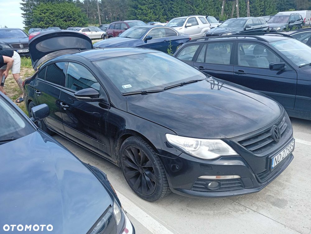 Volkswagen Passat CC - 1