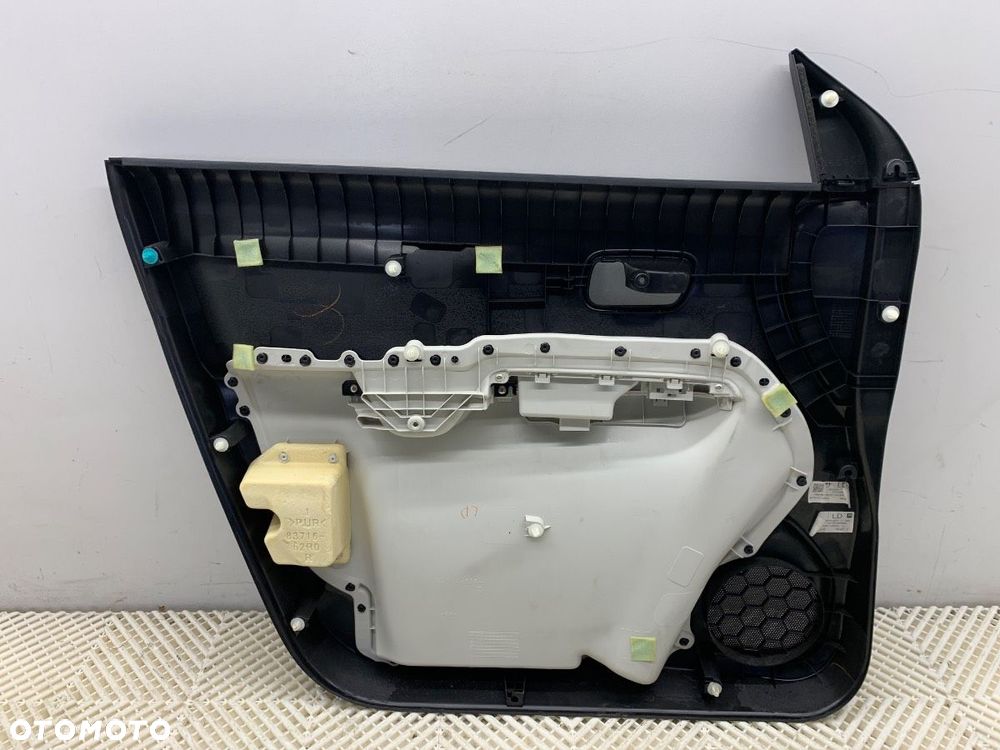 BOCZEK DRZWI PRAWY PRZÓD  SUZUKI IGNIS III (MF) 2016 - 2022 1.2 (ATK412) 66 kW [90 KM] benzyna 2016 - 3