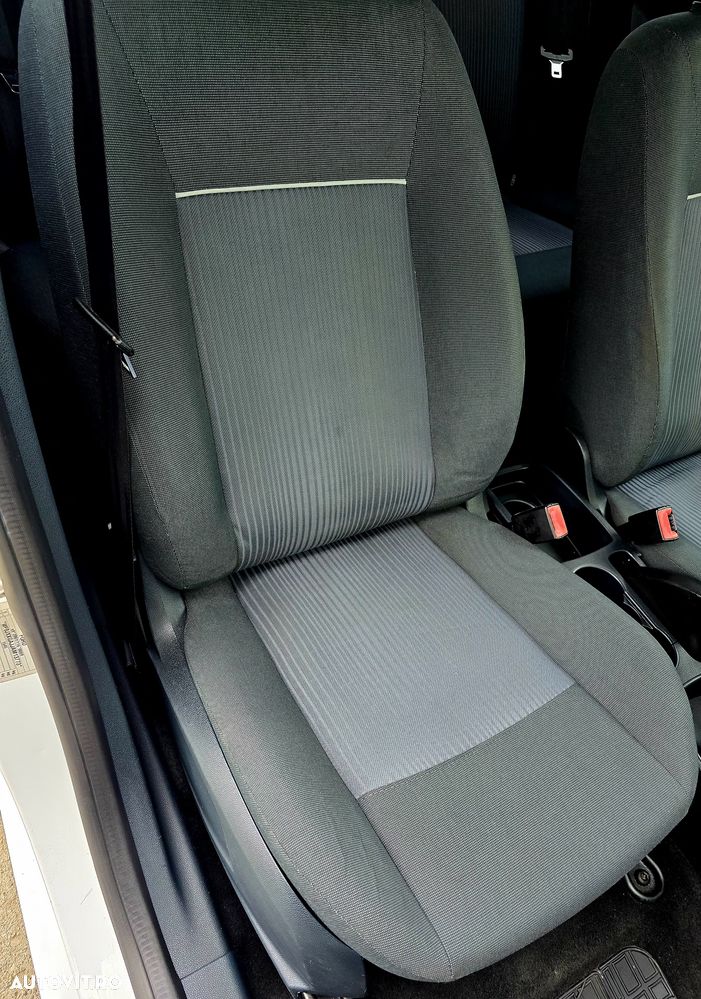 Ford Fiesta - 18