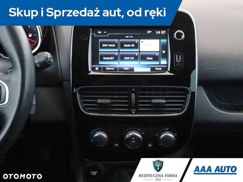 Renault Clio - 15