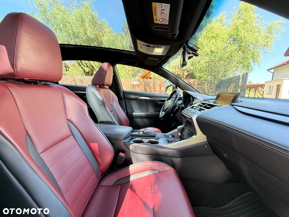 Lexus NX 200t F Sport AWD - 26