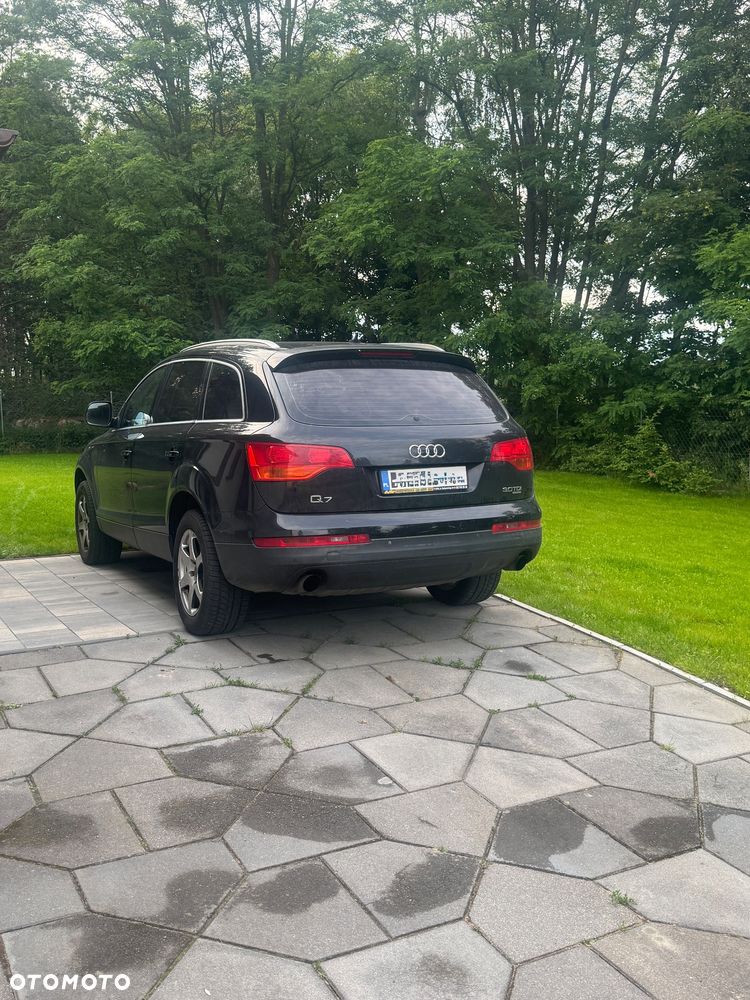 Audi Q7 3.0 TDI Quattro Tiptronic - 5