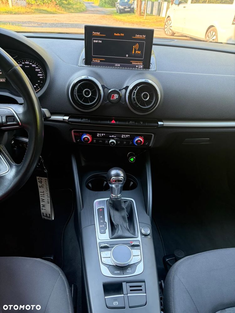 Audi A3 3-drzwiowe 1.4 TFSI S tronic Ambiente - 12
