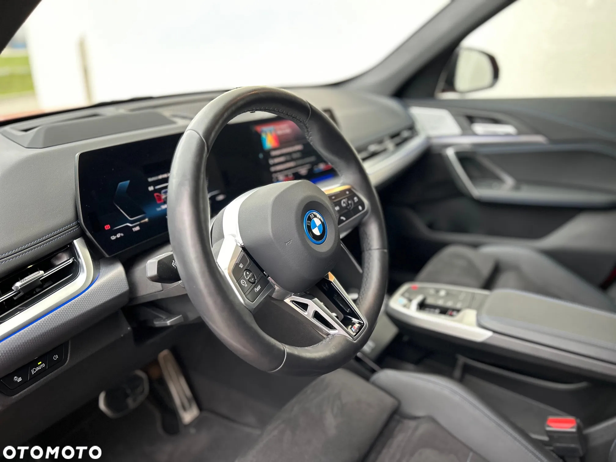 BMW iX1 - 19
